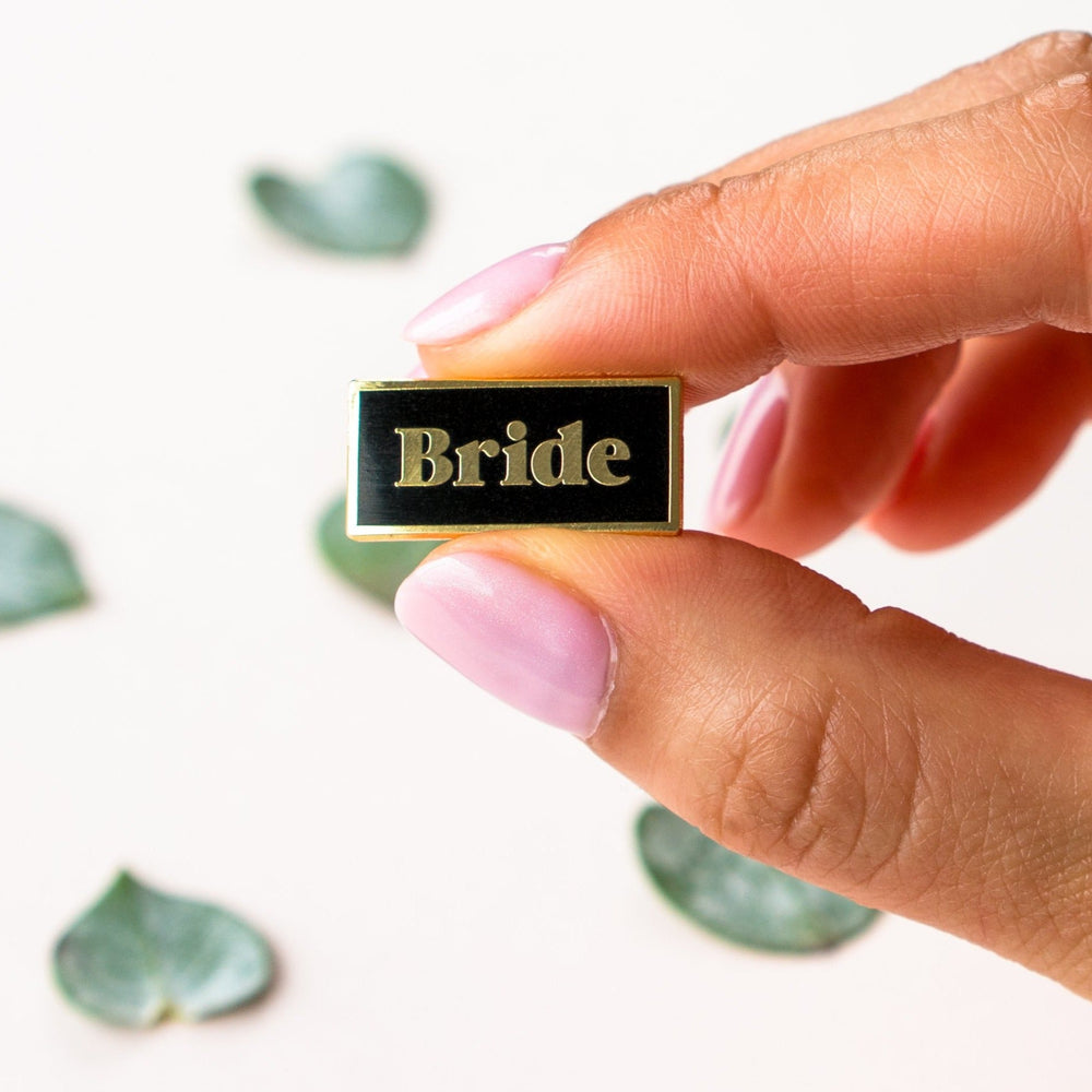 
                  
                    Serif Bride Pin | Palm and Posy
                  
                