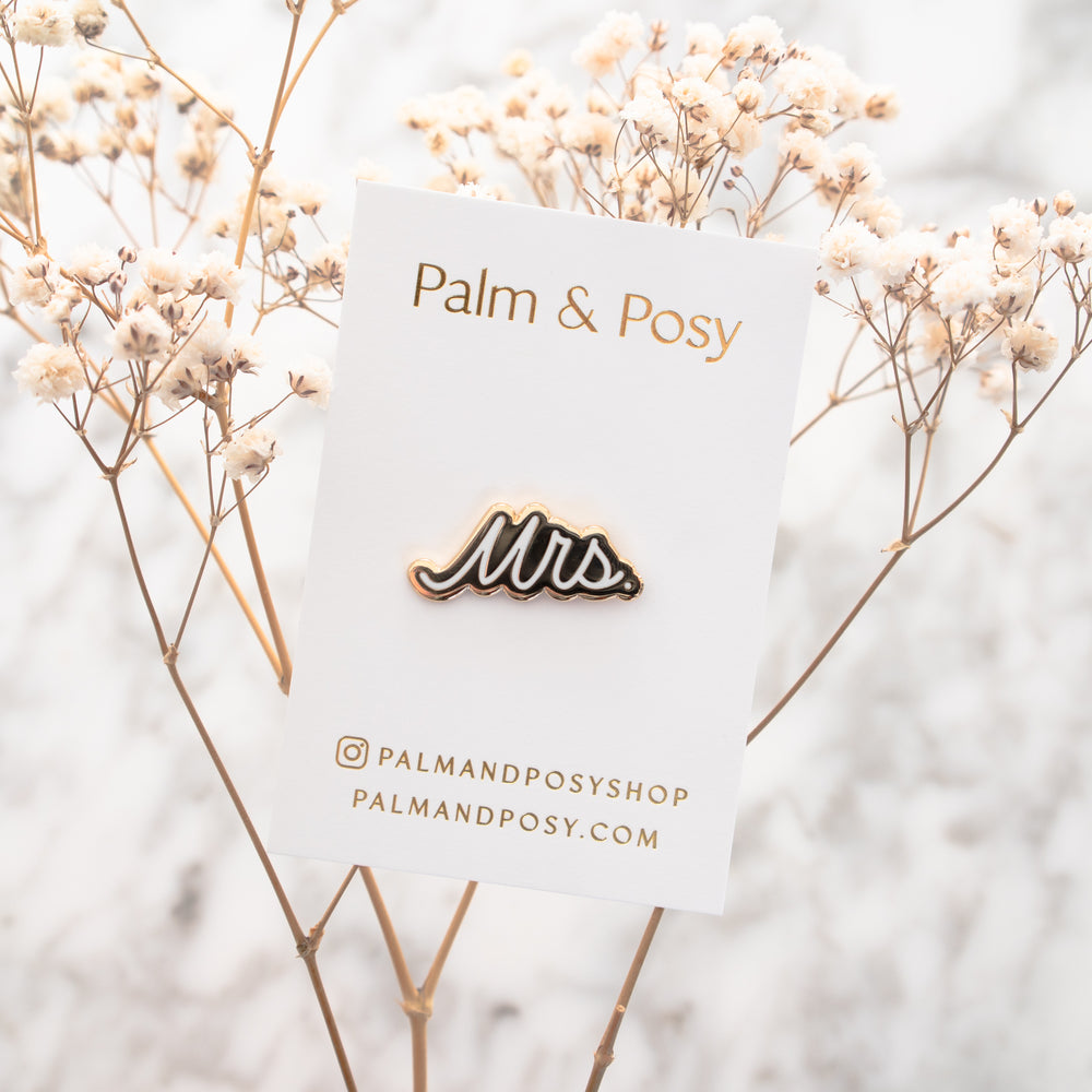 
                  
                    Script Mrs Pin | Palm and Posy
                  
                